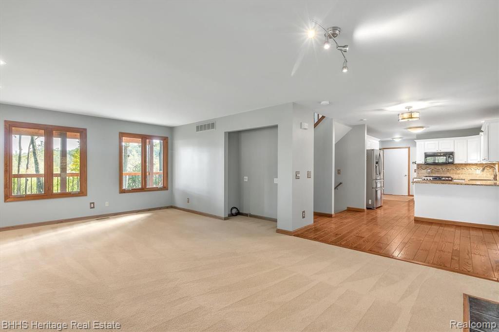 3800 Brighton Road Howell, MI 48843 - Photo 13 of 56