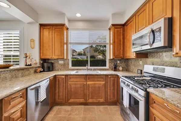 $4,100 | 206 VÃa Vicini, Rancho Santa Margarita, CA 92688