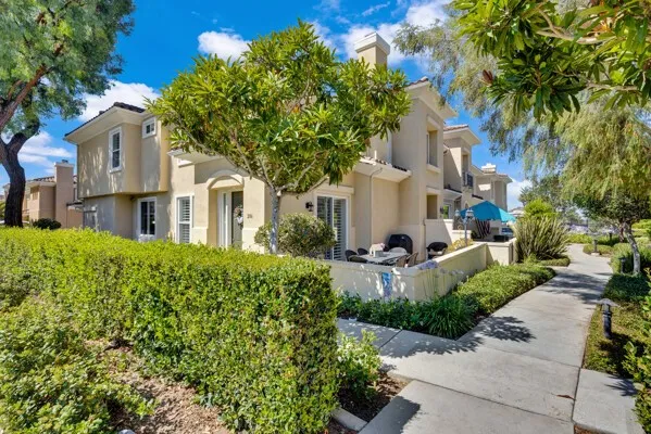 $4,100 | 206 VÃa Vicini, Rancho Santa Margarita, CA 92688