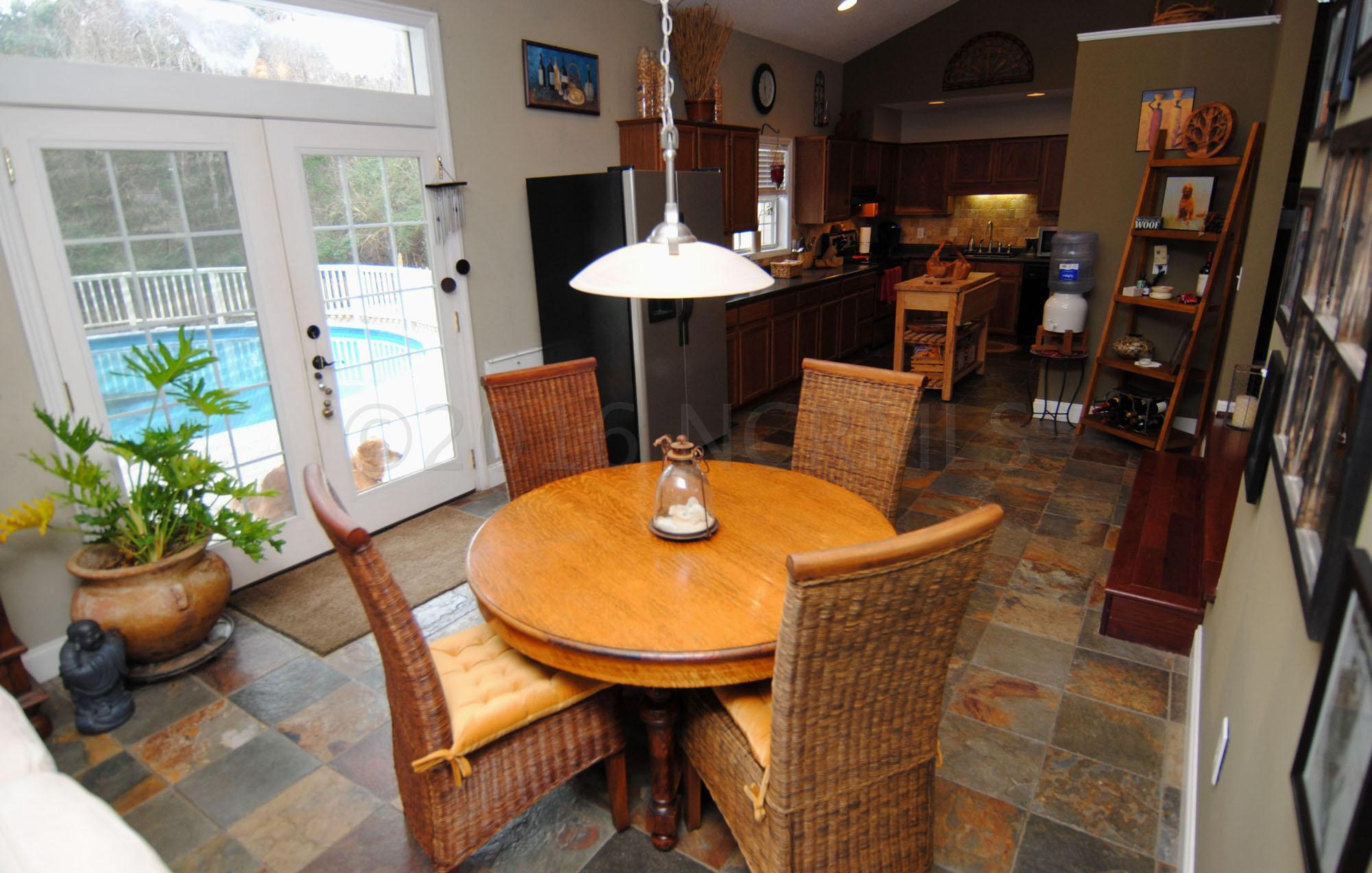 1624 Field View Road Wilmington, NC 28411 - Photo 17 of 39 Breakfast 1