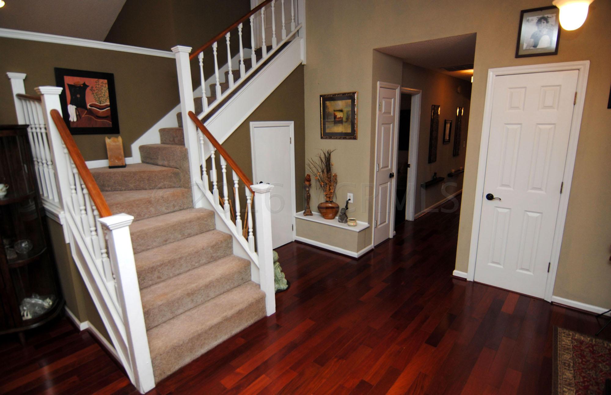 1624 Field View Road Wilmington, NC 28411 - Photo 5 of 39 Foyer 2