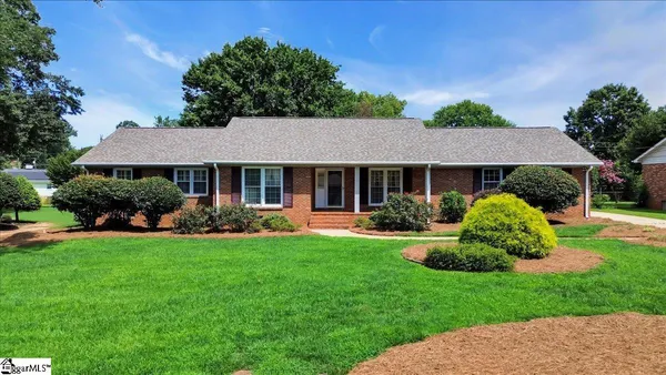 $595,000 | 17 Seabury Drive, Greenville, SC 29615