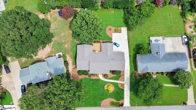 $595,000 | 17 Seabury Drive, Greenville, SC 29615