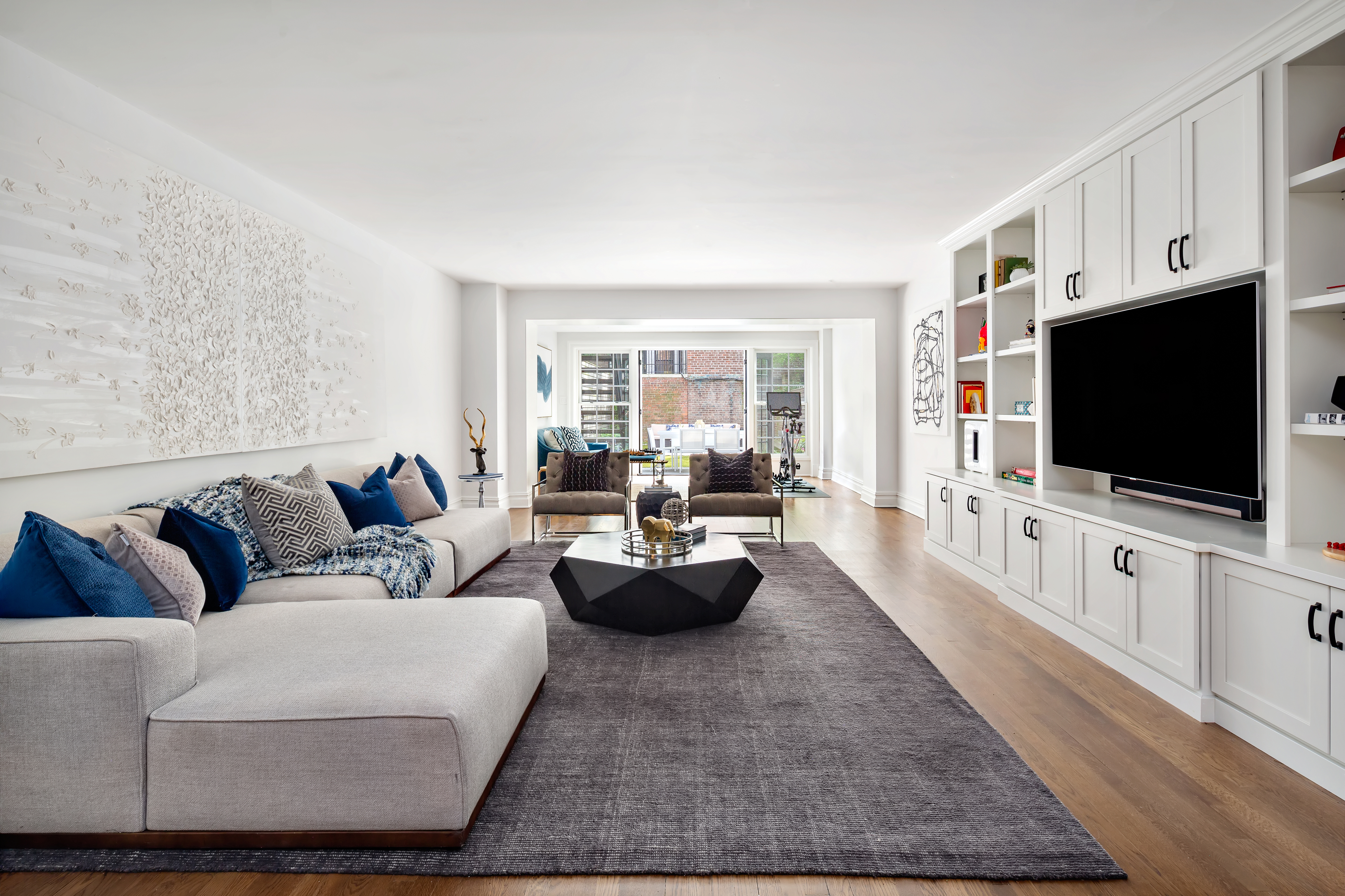 58 East 92nd Street Manhattan, NY 10128 - Photo 5 of 15