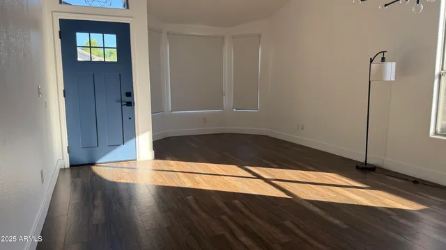 $3,200 | 3829 East Irma Lane, Phoenix, AZ 85050