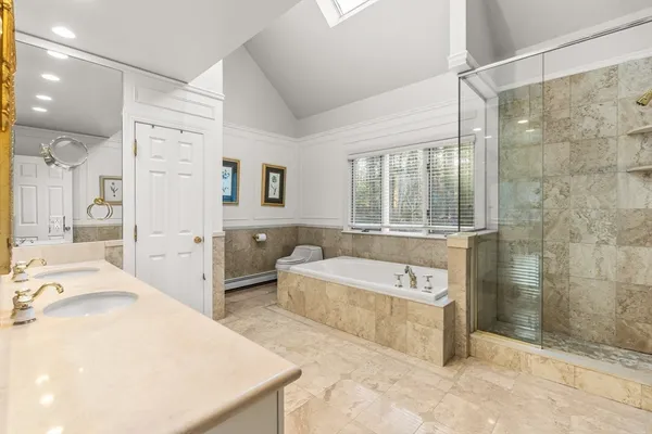 $2,895,000 | 20 Burr Drive, Needham, MA 02492