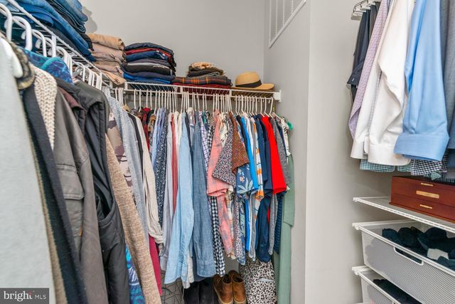 $420,000 | 6481 Cheyenne Drive, Unit 301, Alexandria, VA 22312