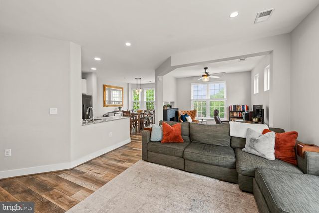 $420,000 | 6481 Cheyenne Drive, Unit 301, Alexandria, VA 22312