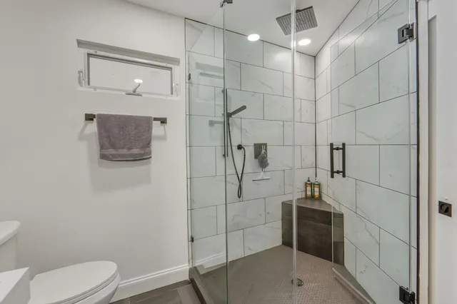 $3,200 | 2107 Lewood Circle, Austin, TX 78745