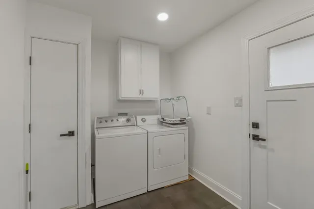 $3,200 | 2107 Lewood Circle, Austin, TX 78745