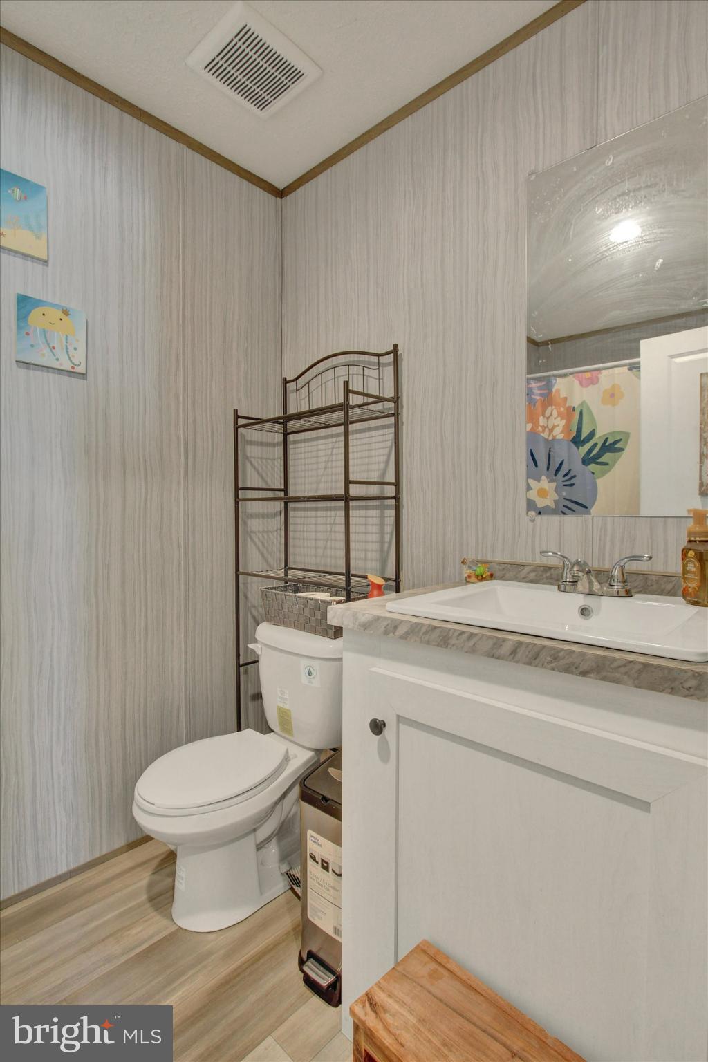 39 B Street York, PA 17408 - Photo 14 of 20 Charming bathroom with modern touches.