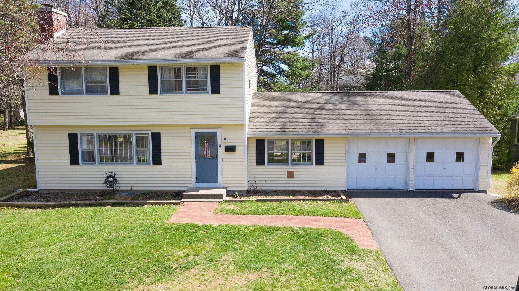 29 Gladwish Road Bethlehem, NY 12054 - Photo 1 of 35 Photo 1