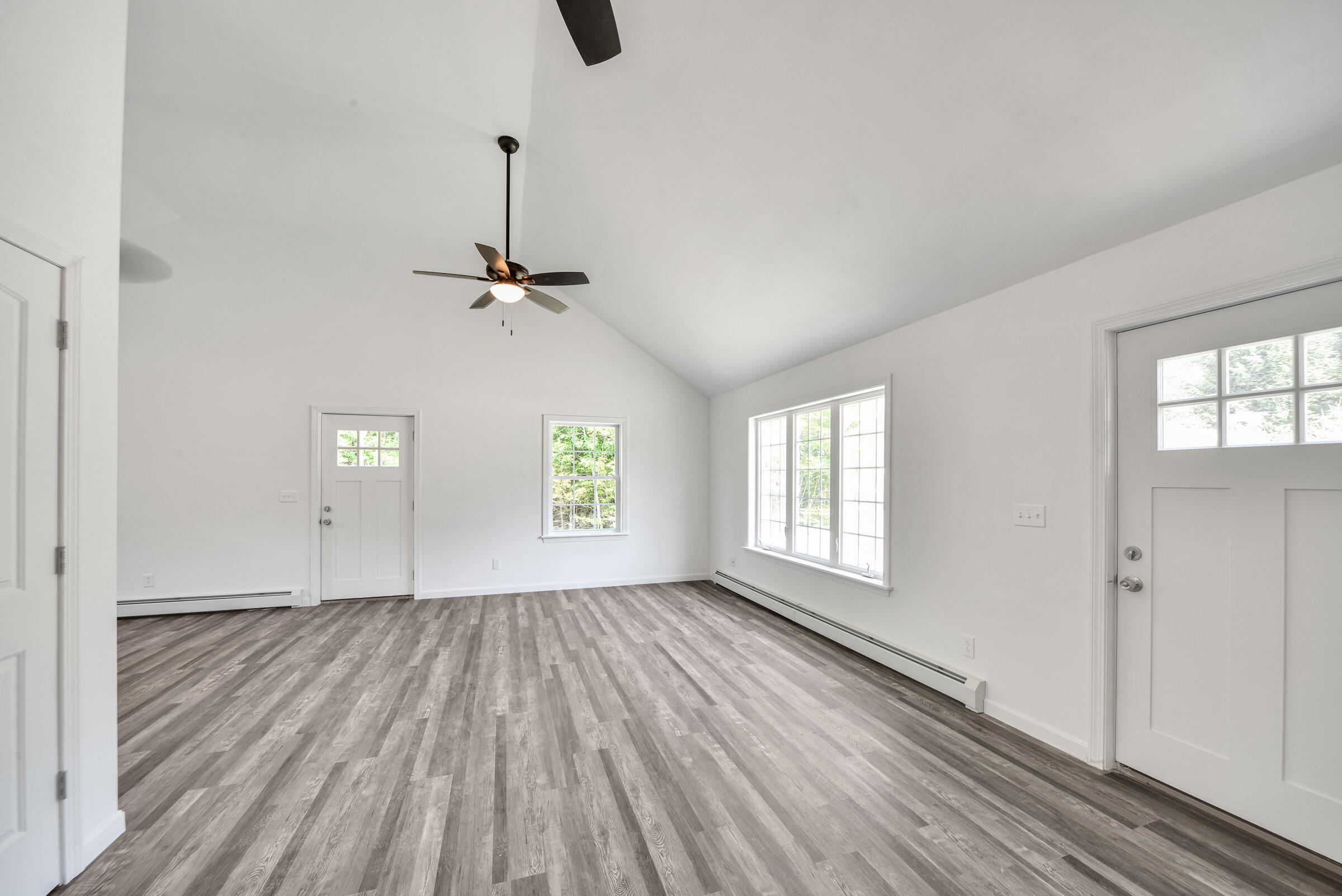 51 Diffin Road Oxford, ME 04270 - Photo 14 of 35 108829gr-119