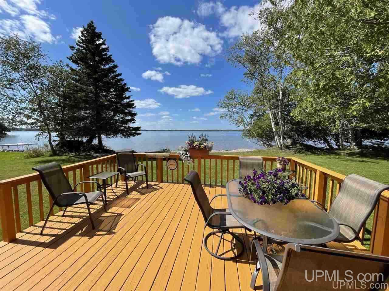 769 N East Gulliver Lake Road Gulliver, MI 49840 - Photo 2 of 28