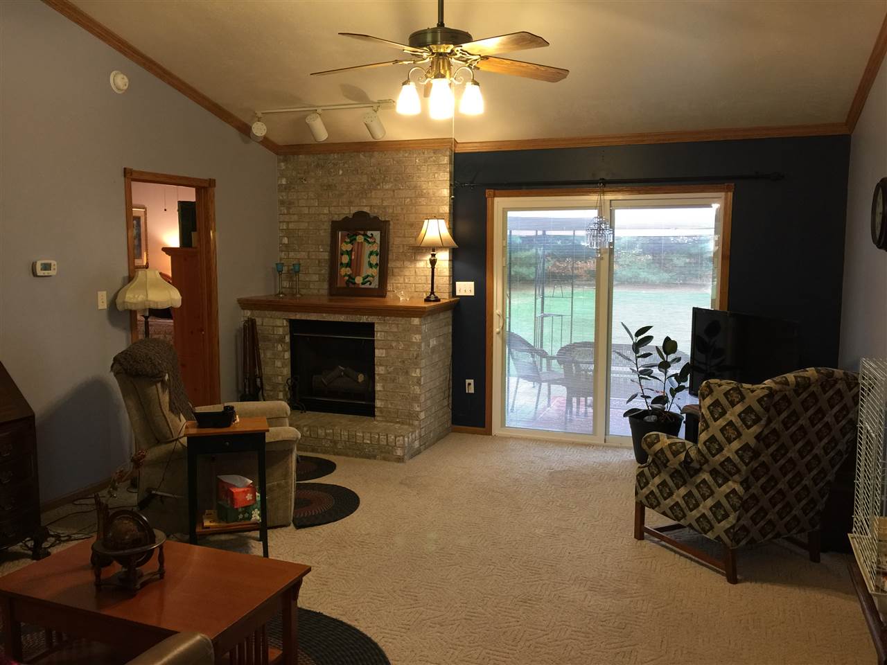 2851 West Cornbread Road Muncie, IN 47302 - Photo 2 of 35