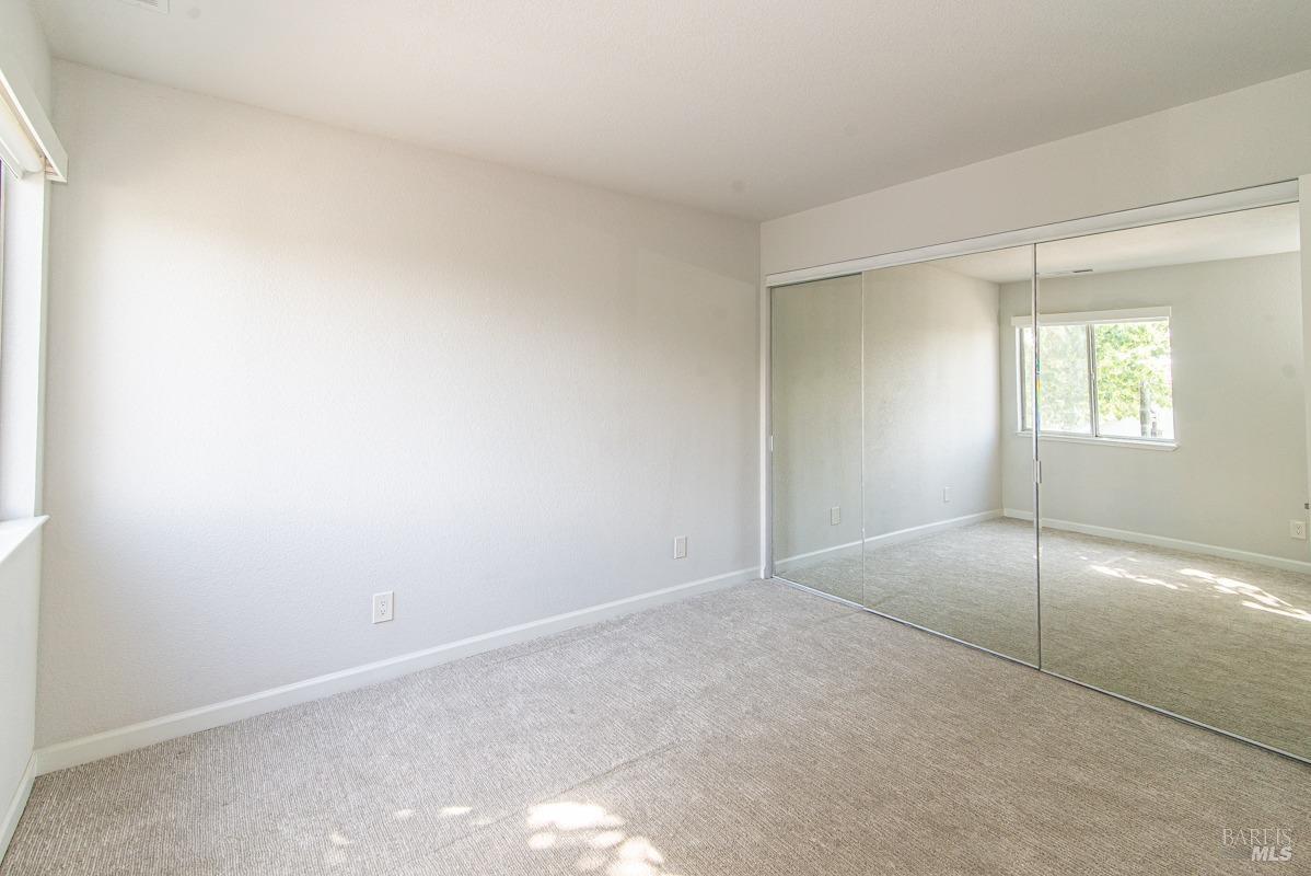 23 Baypoint Drive San Rafael, CA 94901 - Photo 25 of 40 an empty room with windows
