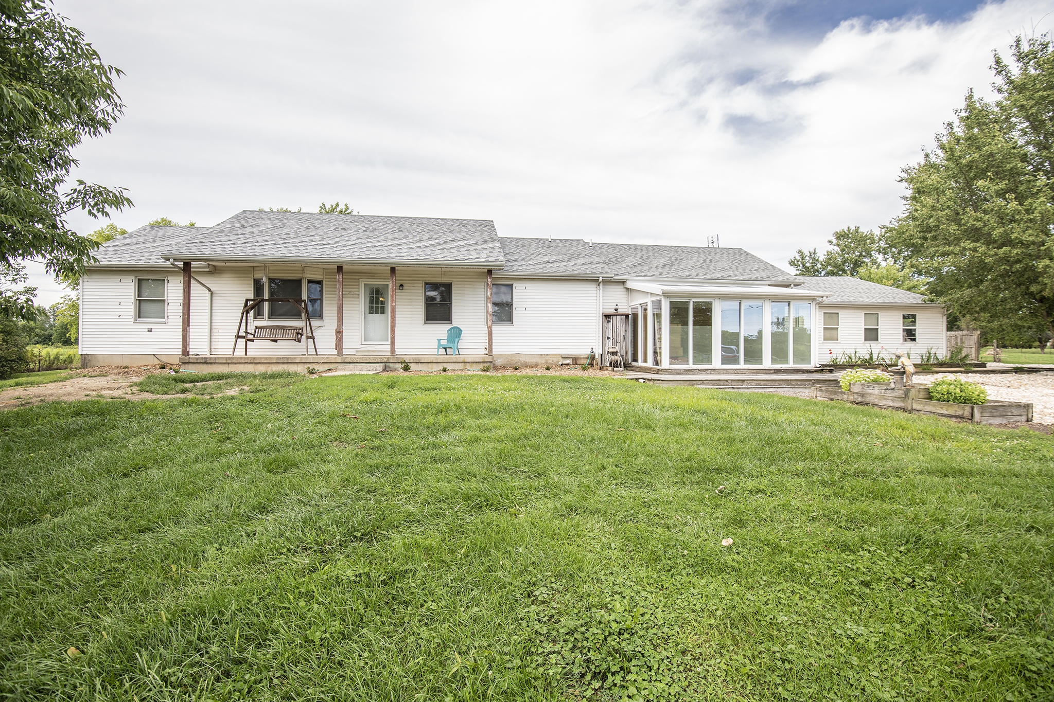 4660 Broadway Road Springfield, OH 45502 - Photo 1 of 31 Gallery Image 1