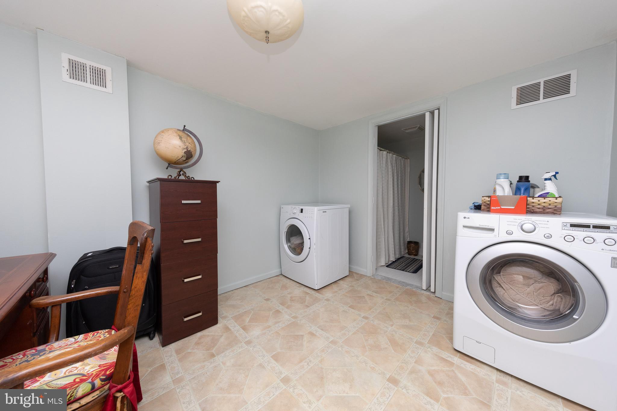 2132 Welsh Road Philadelphia, PA 19115 - Photo 12 of 25 Gallery Image 12
