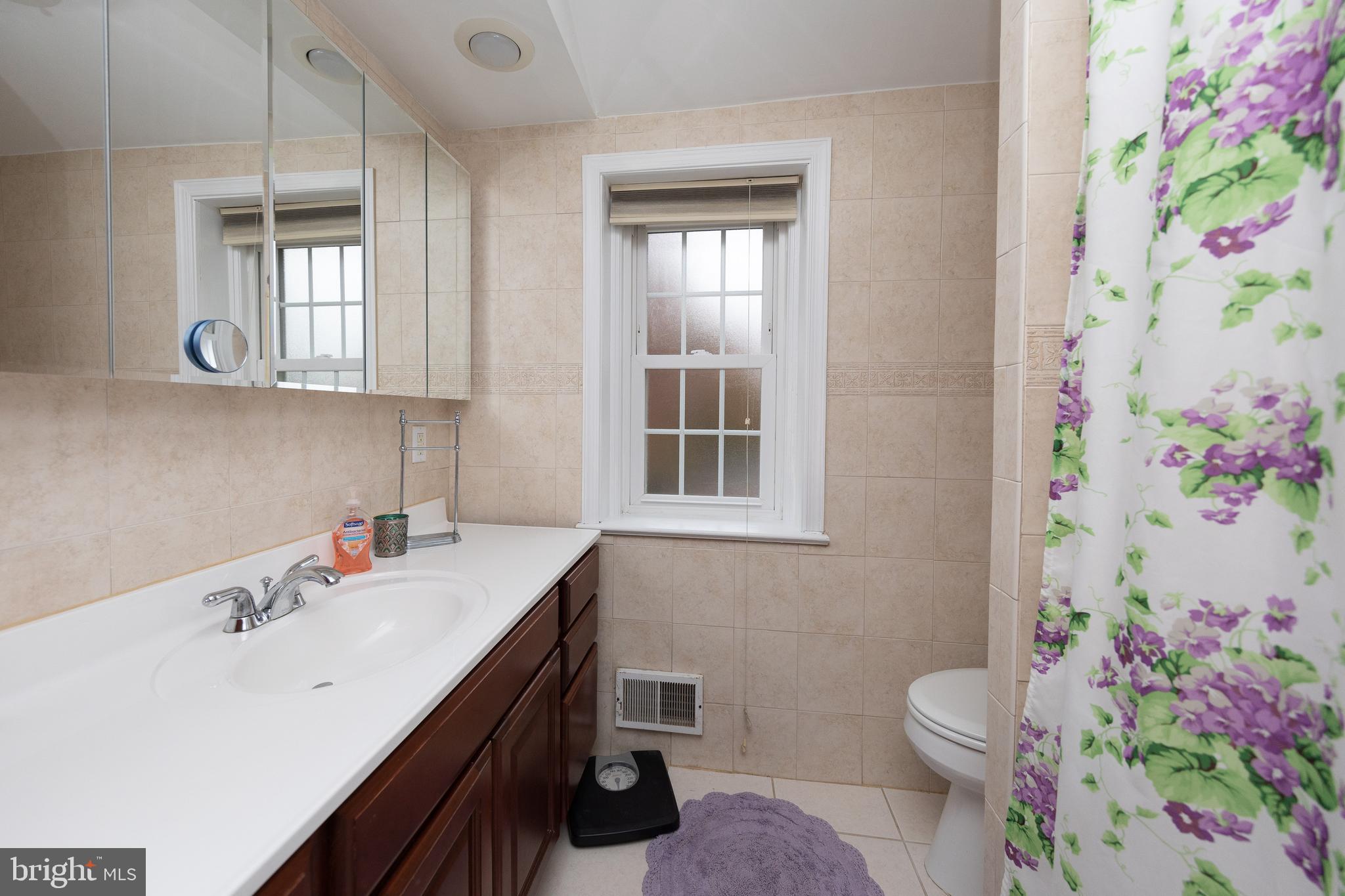 2132 Welsh Road Philadelphia, PA 19115 - Photo 13 of 25 Gallery Image 13