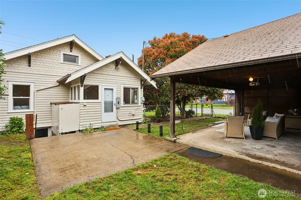 $504,950 | 4501 Pacific Avenue, Tacoma, WA 98418