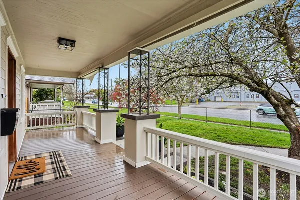 $504,950 | 4501 Pacific Avenue, Tacoma, WA 98418