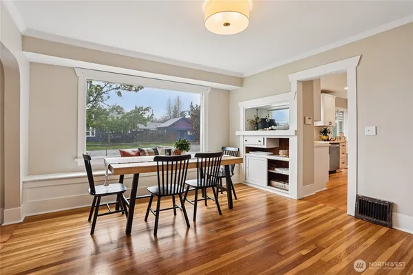 $504,950 | 4501 Pacific Avenue, Tacoma, WA 98418