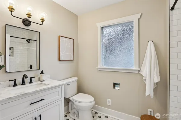 $504,950 | 4501 Pacific Avenue, Tacoma, WA 98418