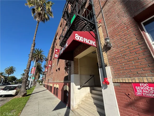 $299,500 | 800 Pacific Avenue, Unit 300, Long Beach, CA 90813