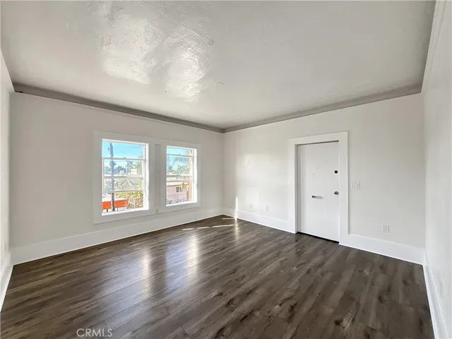 $299,500 | 800 Pacific Avenue, Unit 300, Long Beach, CA 90813