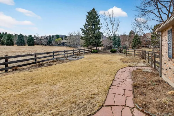 $1,650,000 | 1 Snowy Owl Lane, Littleton, CO 80127