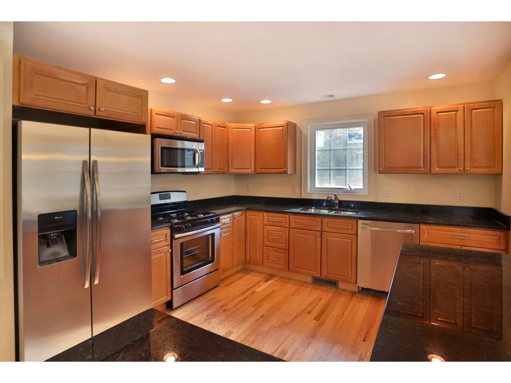 105 Folly Mill Road, Unit 105 Seabrook, NH 03874 - Photo 2 of 17 Gallery Image 2