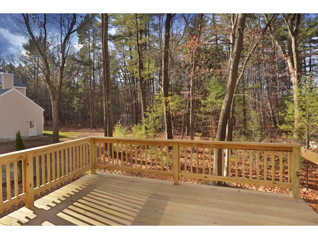 105 Folly Mill Road, Unit 105 Seabrook, NH 03874 - Photo 5 of 17 Gallery Image 5