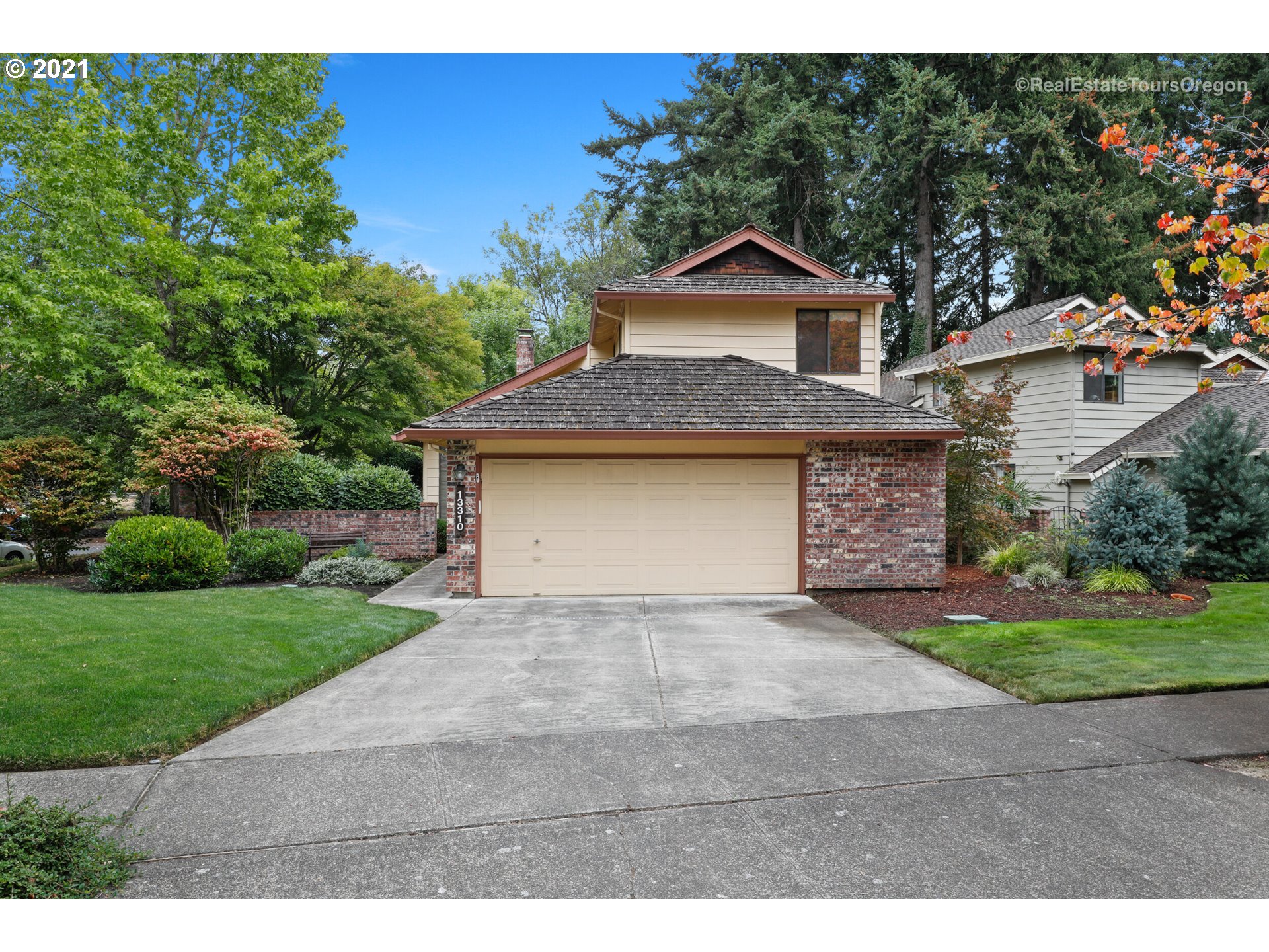 13310 Southwest Gallop Court Beaverton, OR 97008 - Photo 1 of 32