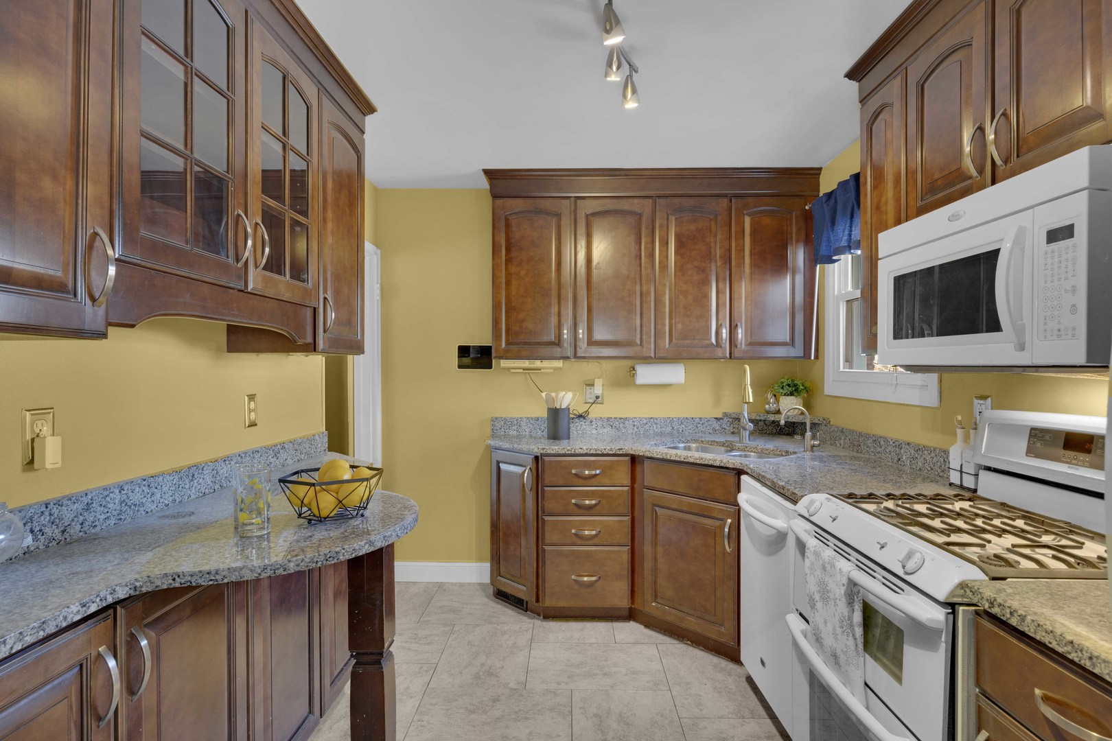 3238 178th Street Lansing, IL 60438 - Photo 7 of 20