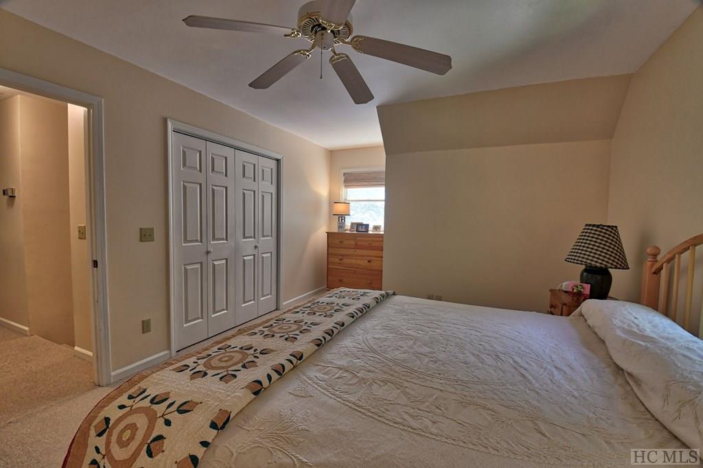 8382 Dillard Road Scaly Mountain, NC 28775 - Photo 18 of 28 Gallery Image 18