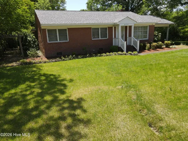 $275,000 | 604 West Woodland Avenue, Woodland, NC 27897