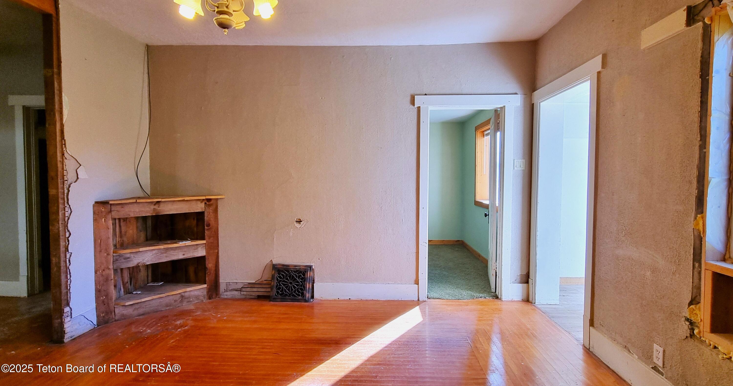 641 Fremont Street Ashton, ID 83420 - Photo 6 of 21 20251006_100122