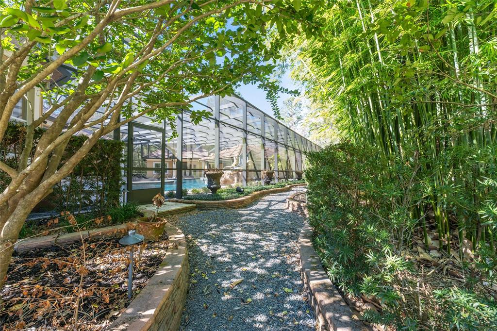 695 Southeast 47th Loop Ocala, FL 34480 - Photo 75 of 79 a view of a house with backyard and sitting area