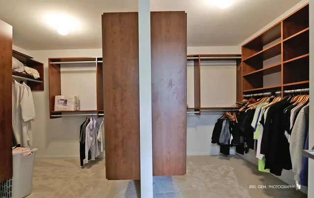 $860,000 | 403 North White Deer Trail, Vernon Hills, IL 60061