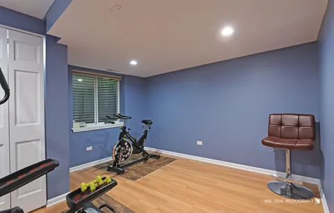 $860,000 | 403 North White Deer Trail, Vernon Hills, IL 60061