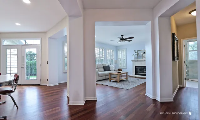 $860,000 | 403 North White Deer Trail, Vernon Hills, IL 60061