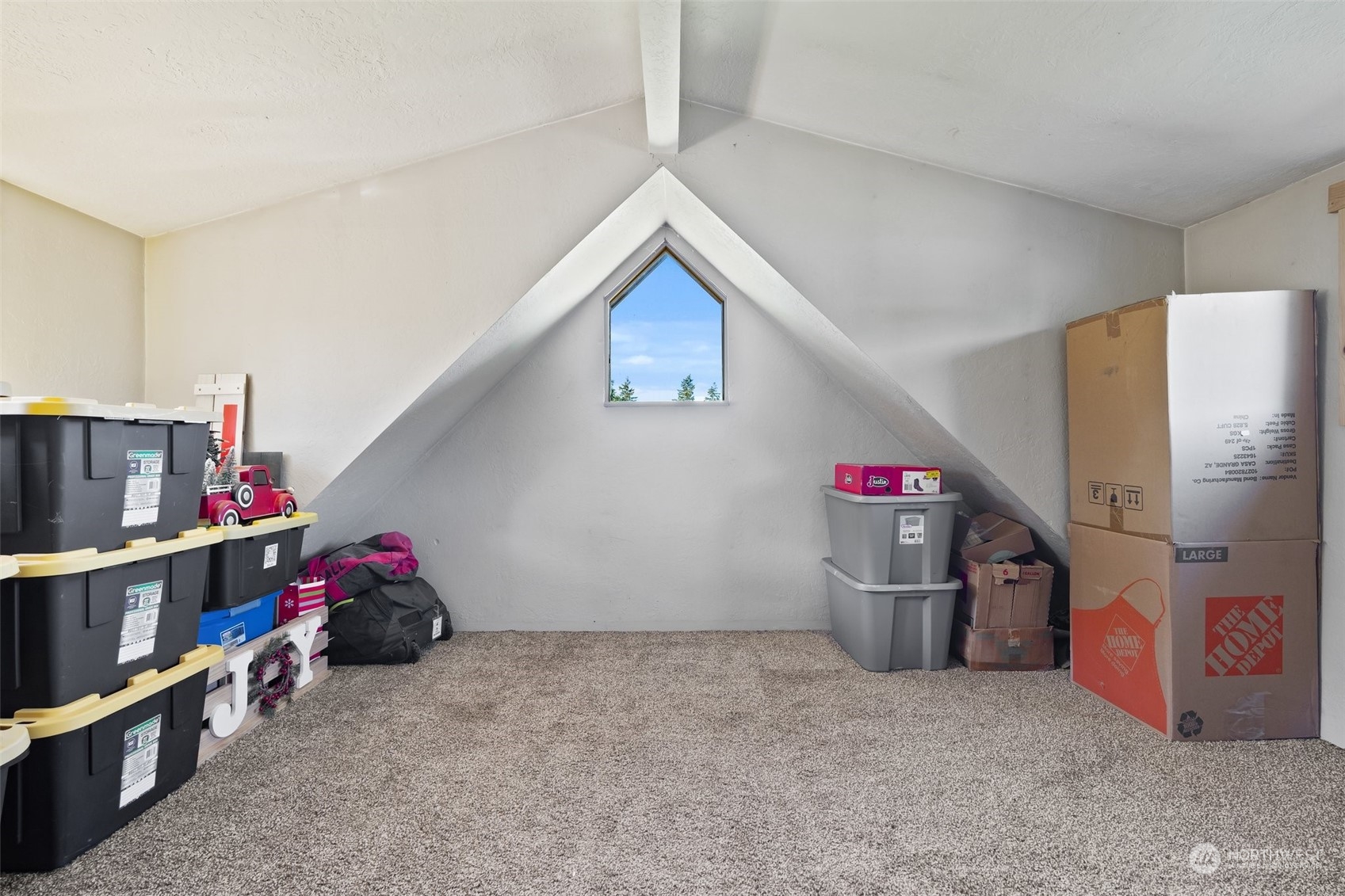239 View Ridge Road Onalaska, WA 98570 - Photo 15 of 33 a view of storage and utility room