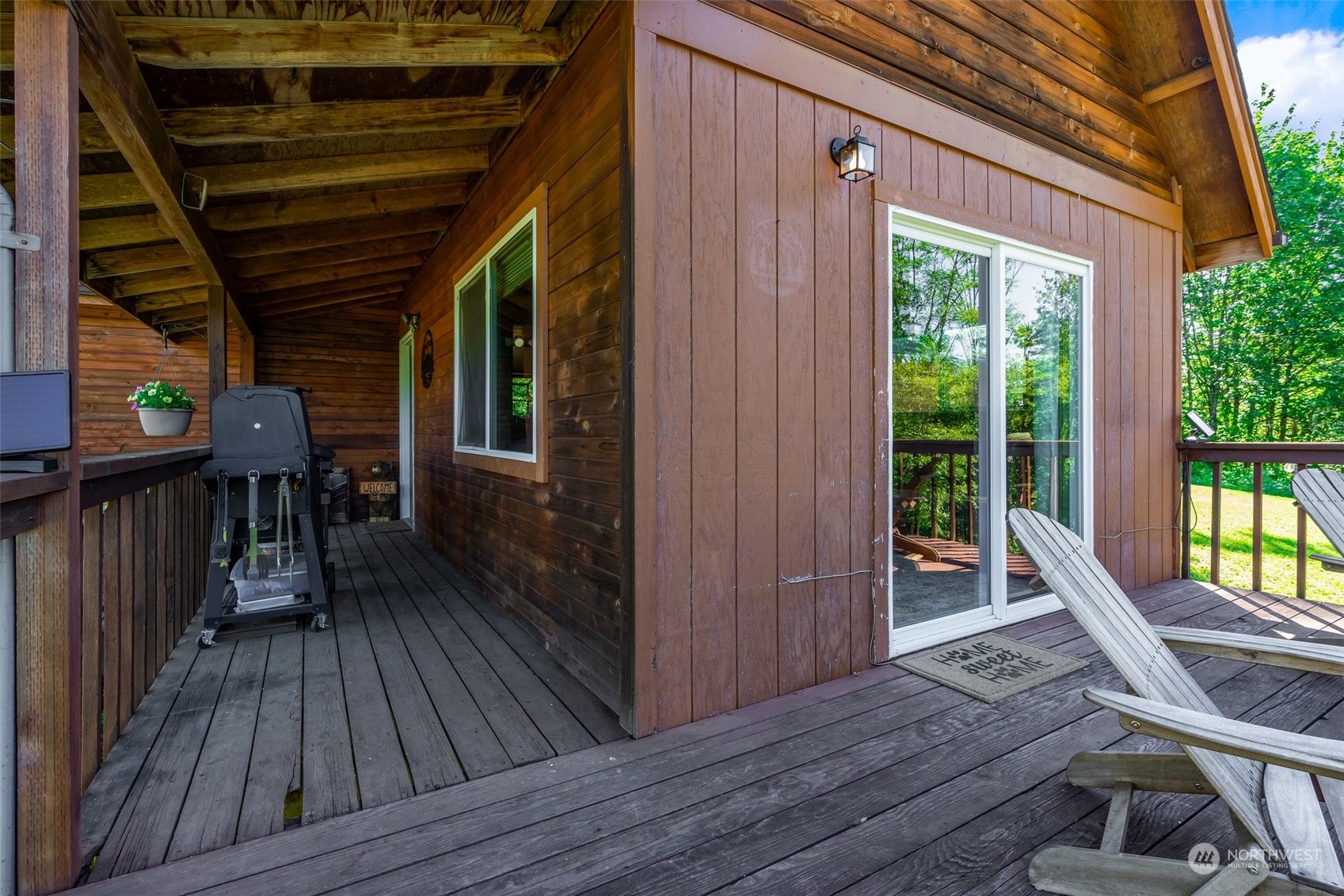 239 View Ridge Road Onalaska, WA 98570 - Photo 9 of 33 a view of deck with patio
