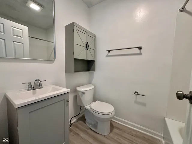 $169,900 | 2823 North Gladstone Avenue, Indianapolis, IN 46218