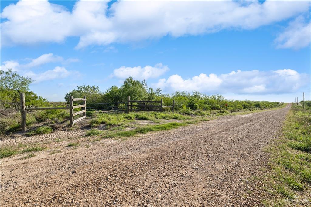 136 Paseo De La Rio Grande City, TX 78582 - Photo 2 of 11