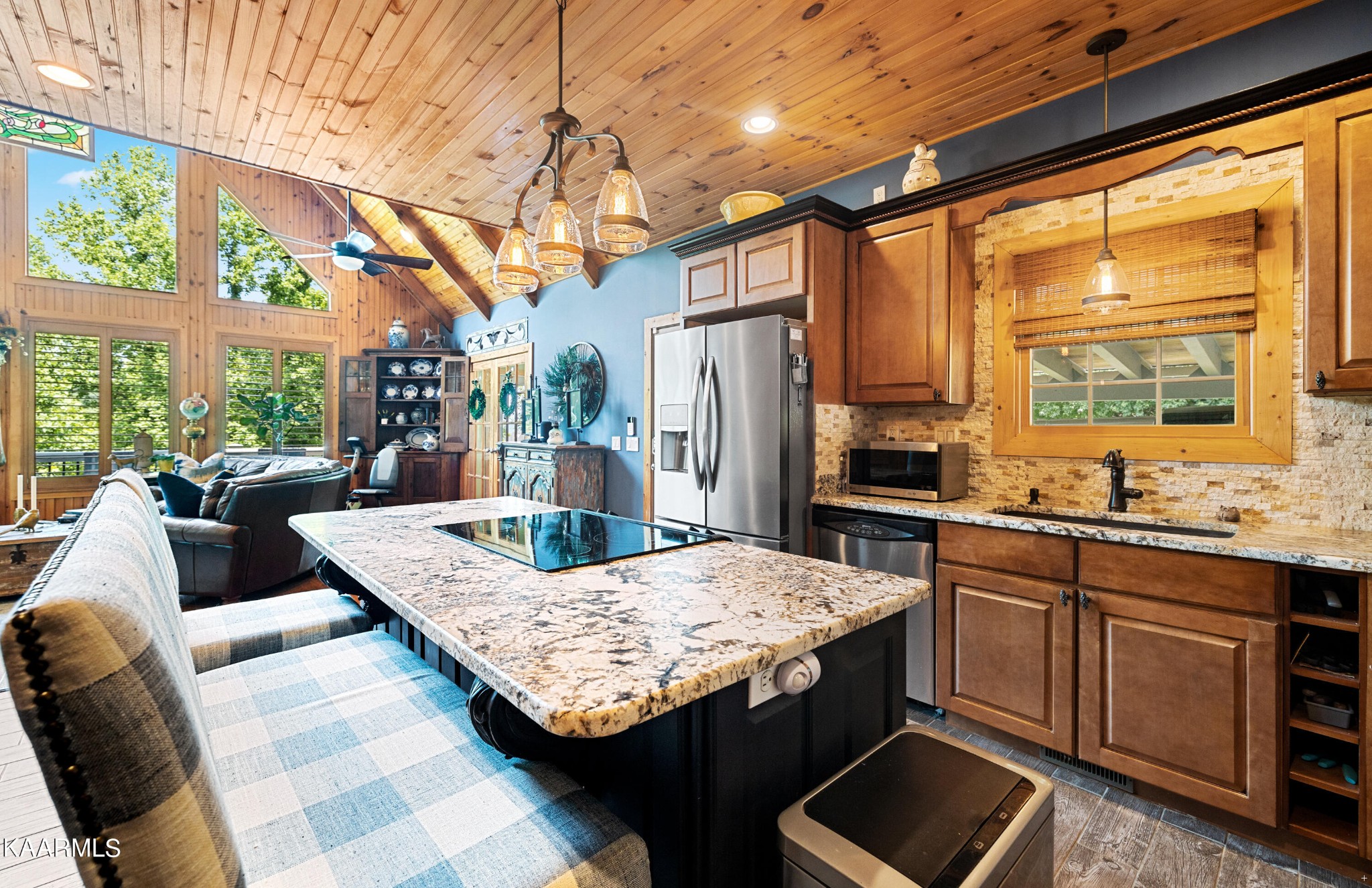 694 Ridge Circle Road Andersonville, TN 37705 - Photo 3 of 33 Gallery Image 3