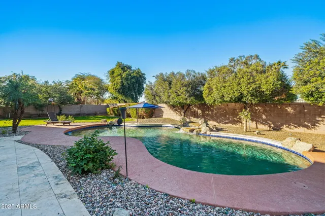 $875,000 | 2750 East Milky Way, Gilbert, AZ 85295