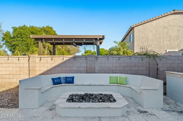 $875,000 | 2750 East Milky Way, Gilbert, AZ 85295