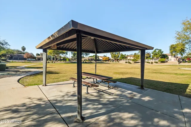 $875,000 | 2750 East Milky Way, Gilbert, AZ 85295