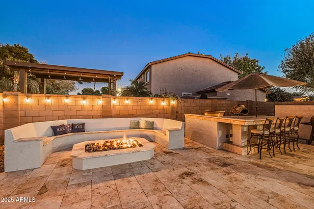 $875,000 | 2750 East Milky Way, Gilbert, AZ 85295